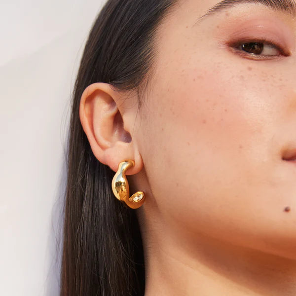 Biko Pearl Floret Hoop Earrings (Medium) - Gold