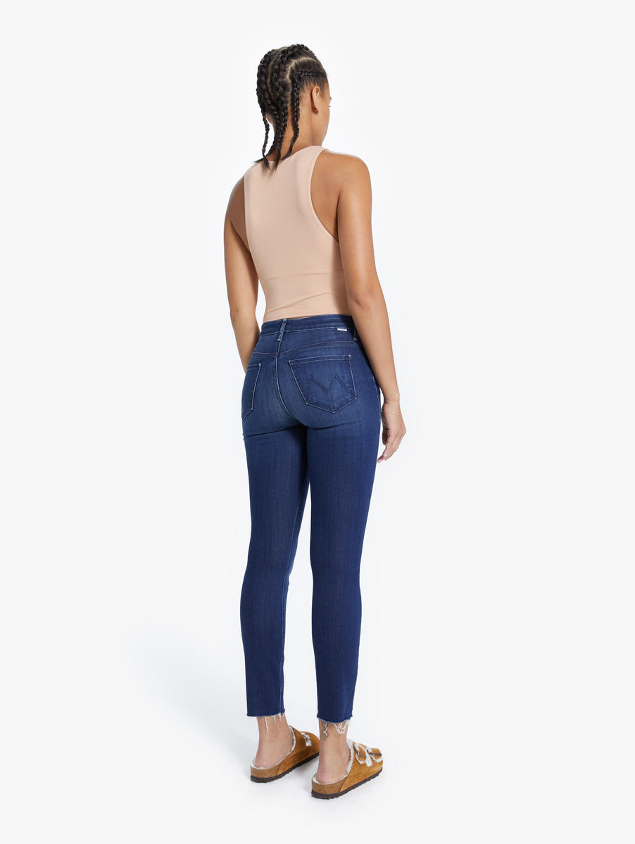 Mother Denim High Waisted Looker Ankle Fray- Tongue in Chic – Styleartist