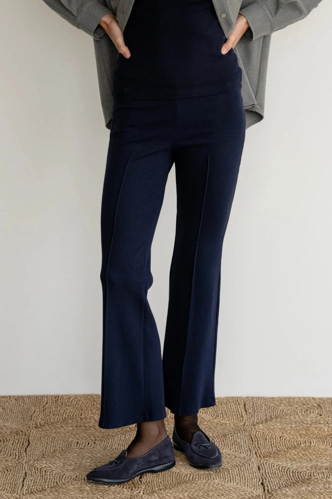 Donni The Rib Kick Flare Pant - Navy - Styleartist