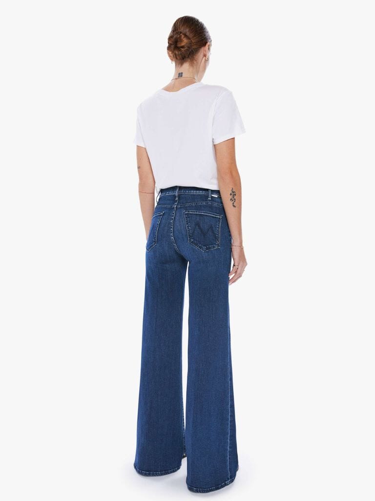 Mother Denim Hustler Roller Sneak Wide Leg Jeans - Heirloom - Styleartist