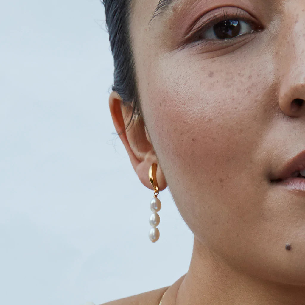 Biko Muse Pearldrop Earrings - Gold - Styleartist