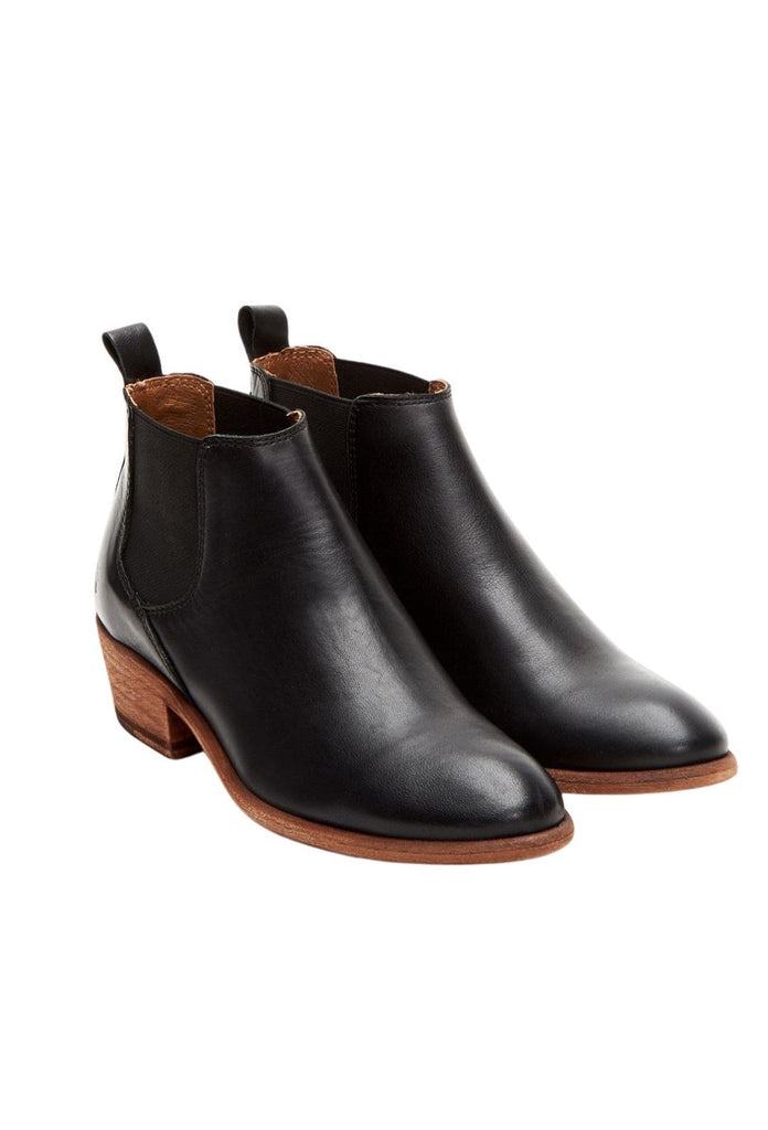 Frye Carson Chelsea Boot- Black Soft Full Grain Leather - Styleartist