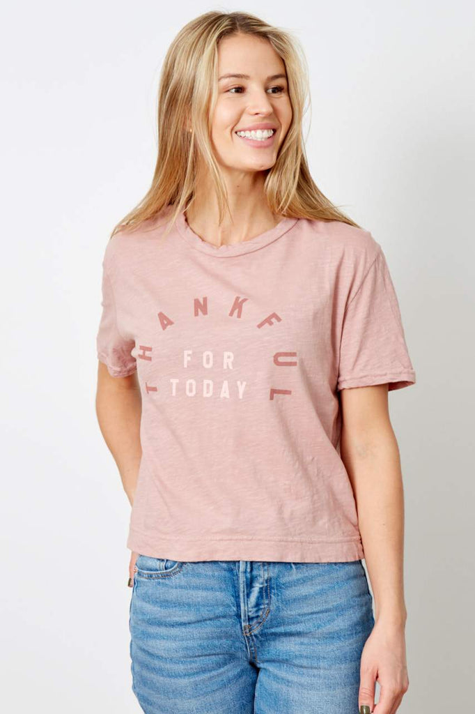 Good hYOUman Finny Thankful For Today T-Shirt - Misty Rose - Styleartist
