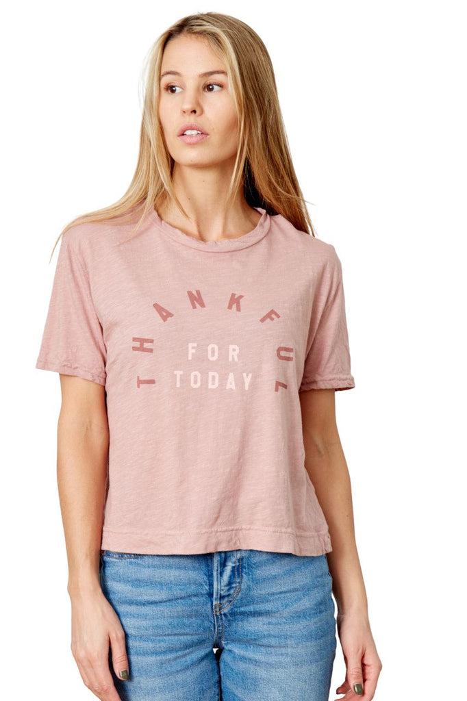 Good hYOUman Finny Thankful For Today T-Shirt - Misty Rose - Styleartist