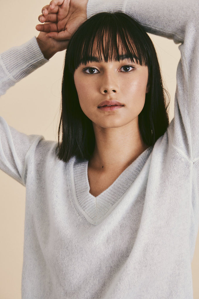 Line Natia V-Neck Cashmere Sweater- Soft Sky - Styleartist