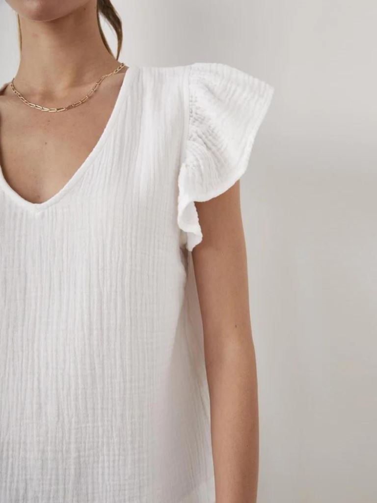 Rails Lela Flutter Sleeve Top - White - Styleartist