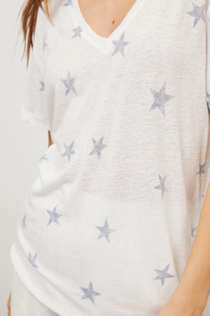 Rails The Cara V Neck Tee- White with Blue Stars - Styleartist