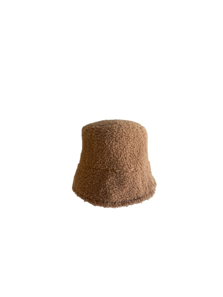 Reversible Sherpa Bucket Hat- Camel - Styleartist
