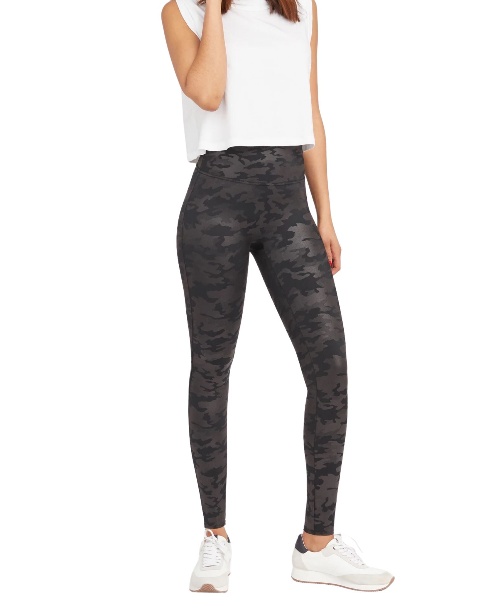 SPANX, Pants & Jumpsuits, Spanx Look At Me Now Cropped Leggings In Camo