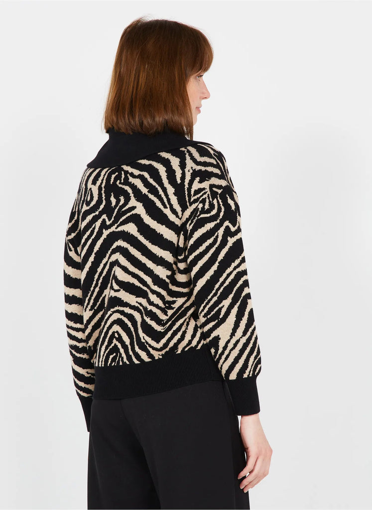 Suncoo Patern Quarter Zip Funnel Neck Sweater - Black and White Pattern - Styleartist