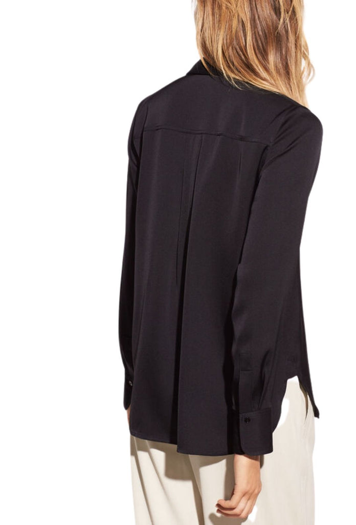 Vince Slim Fitted Stretch Silk Blouse - Black - Styleartist
